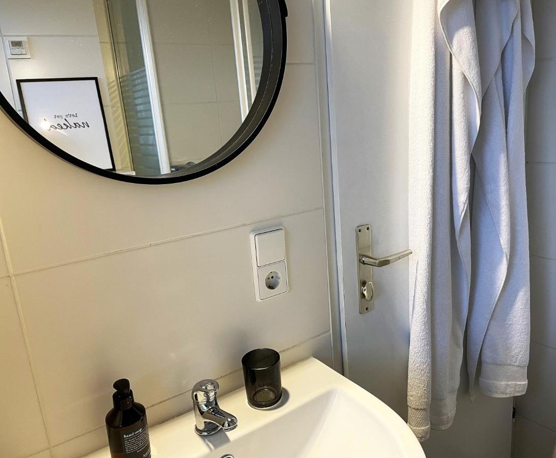 Studio Apartment Mit Parkplatz Oberesslingen 외부 사진